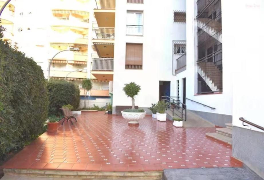 Apartamento Playa De Levante Y Port Aventura Salou Luaran gambar